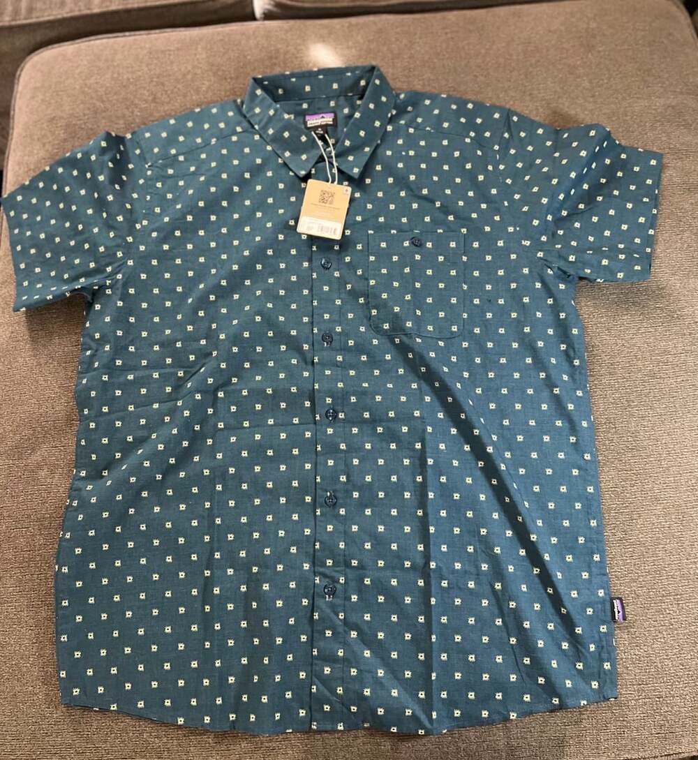 Patagonia Go To Shirt Size XL Lagom Blue Sun Beams Short Sleeve Organic - Picture 1 of 7